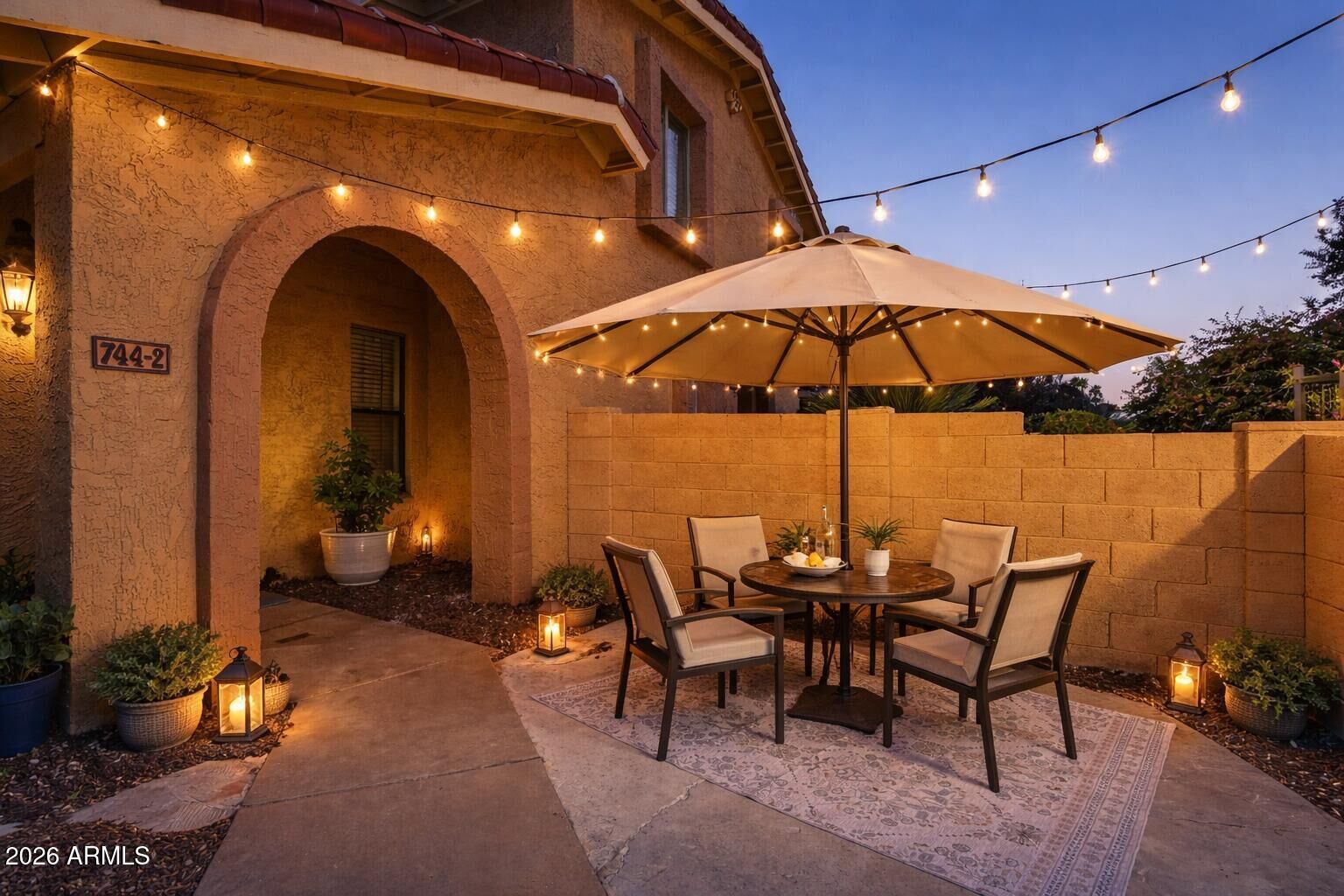 Property Photo:  744 E North Lane 2  AZ 85020 