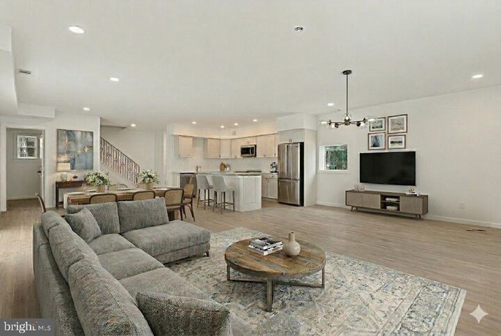 Property Photo:  2034 Locust Street  PA 19061 