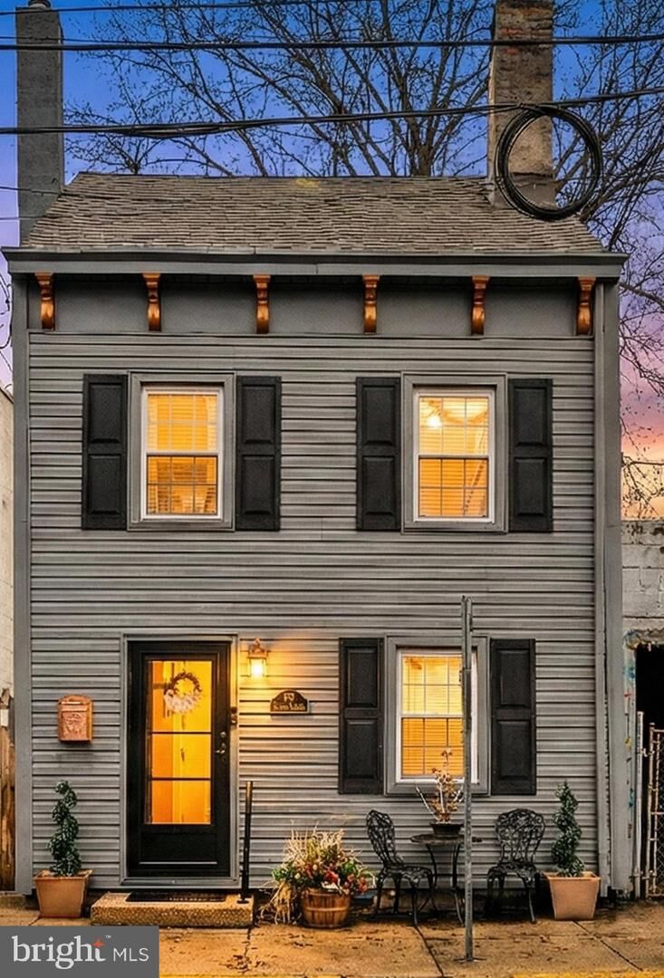 Property Photo:  6 W Church Street  NJ 08505 