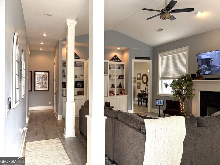 Property Photo: 303 Winchester Court GA 31021