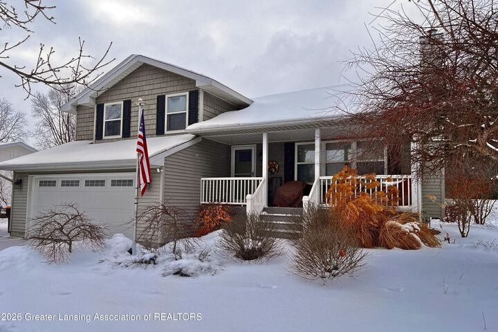 Property Photo:  106 W Oak Street  MI 48879 