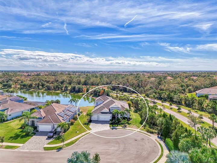 Property Photo:  12301 Auburndale Court  FL 34293 