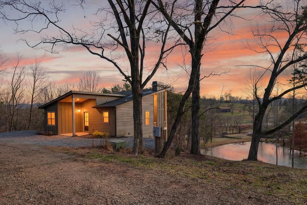 Property Photo:  76 Murray Hill Terrace  NC 28904 