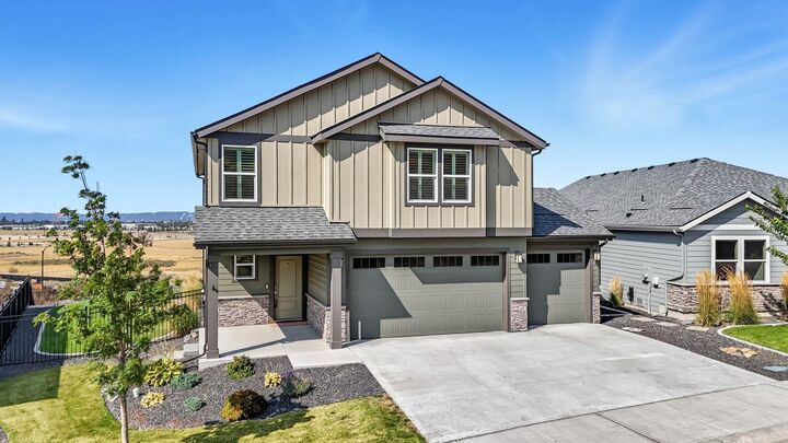 Property Photo: 20623 E Valley Vista Dr WA 99019