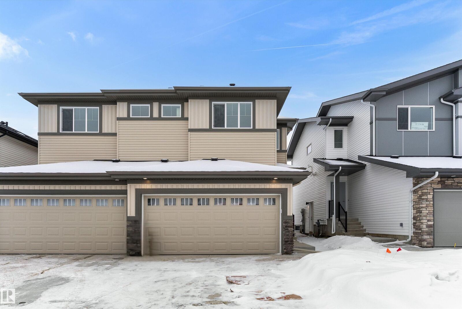 Property Photo:  913 19 Avenue NW  AB T6T 2X4 