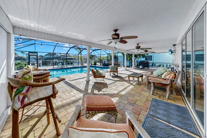 Property Photo:  6317 Cocoa Lane  FL 33572 