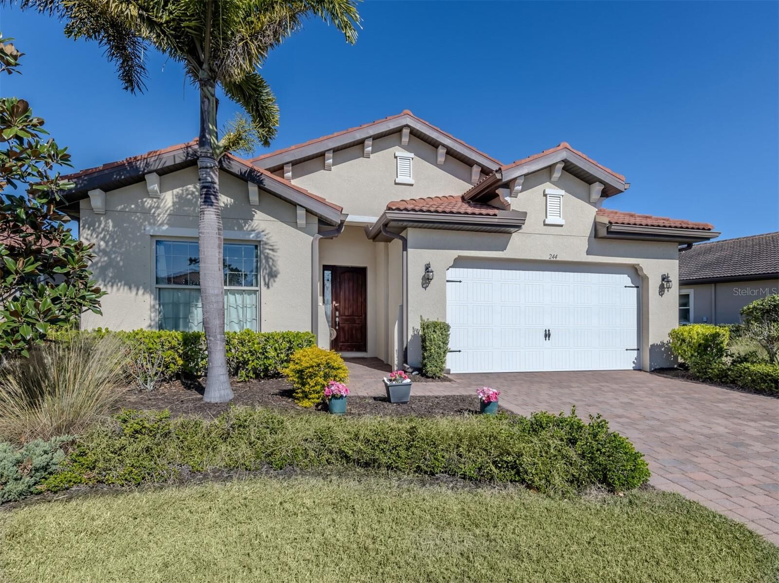 Property Photo:  244 Maraviya Boulevard  FL 34275 