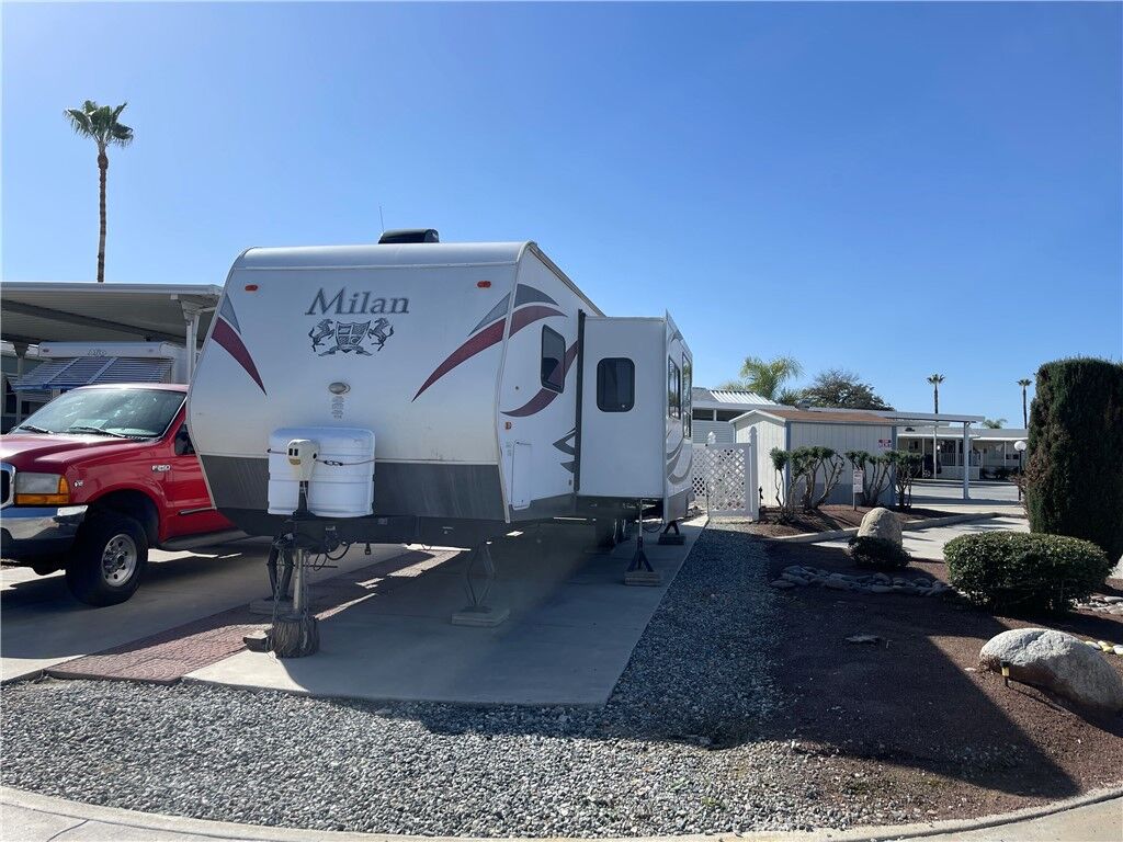 Property Photo: 1295 S Cawston Avenue 136 CA 92545