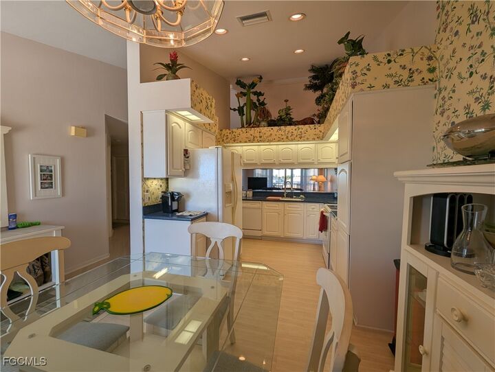 Property Photo:  4622 SW 12th Place 224  FL 33914 