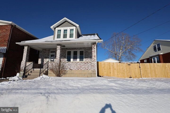 Property Photo: 1102 E Oldtown Road MD 21502