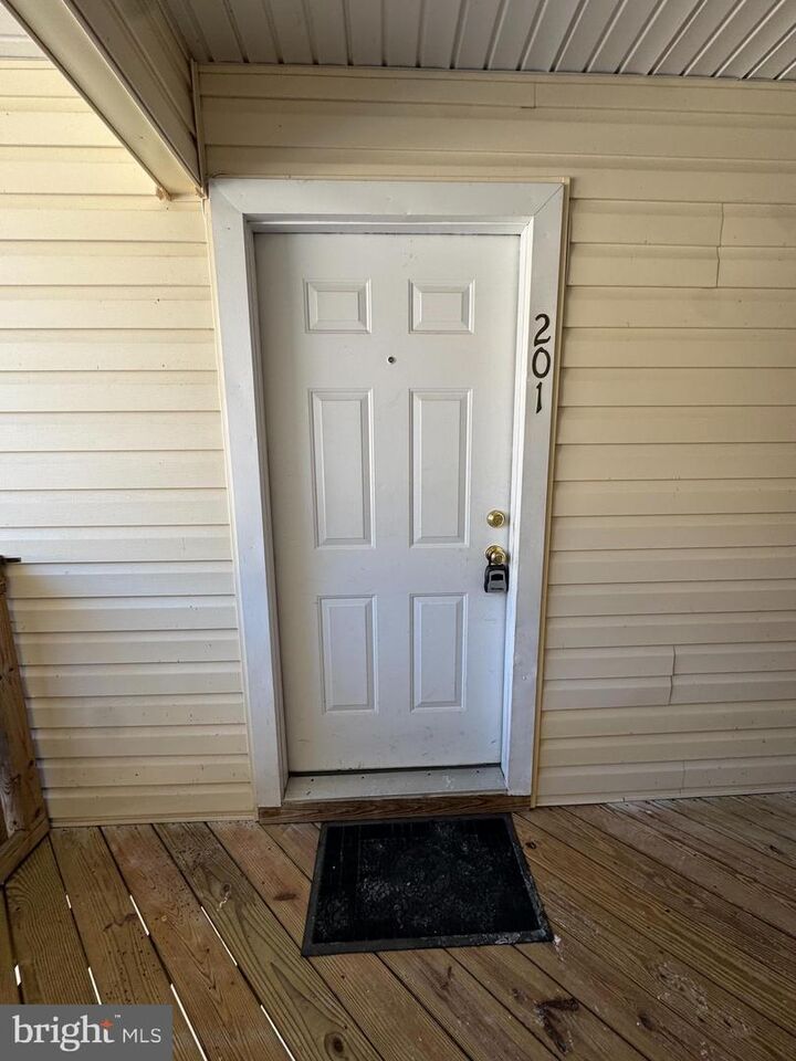 Property Photo:  41 Smokewood Court 41201  VA 22554 