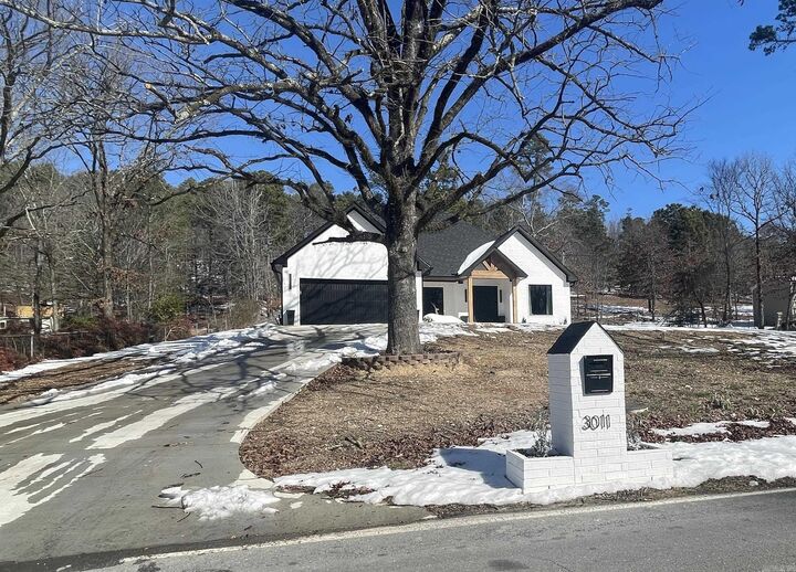 Property Photo:  3011 Beauchamp Road  AR 72210 
