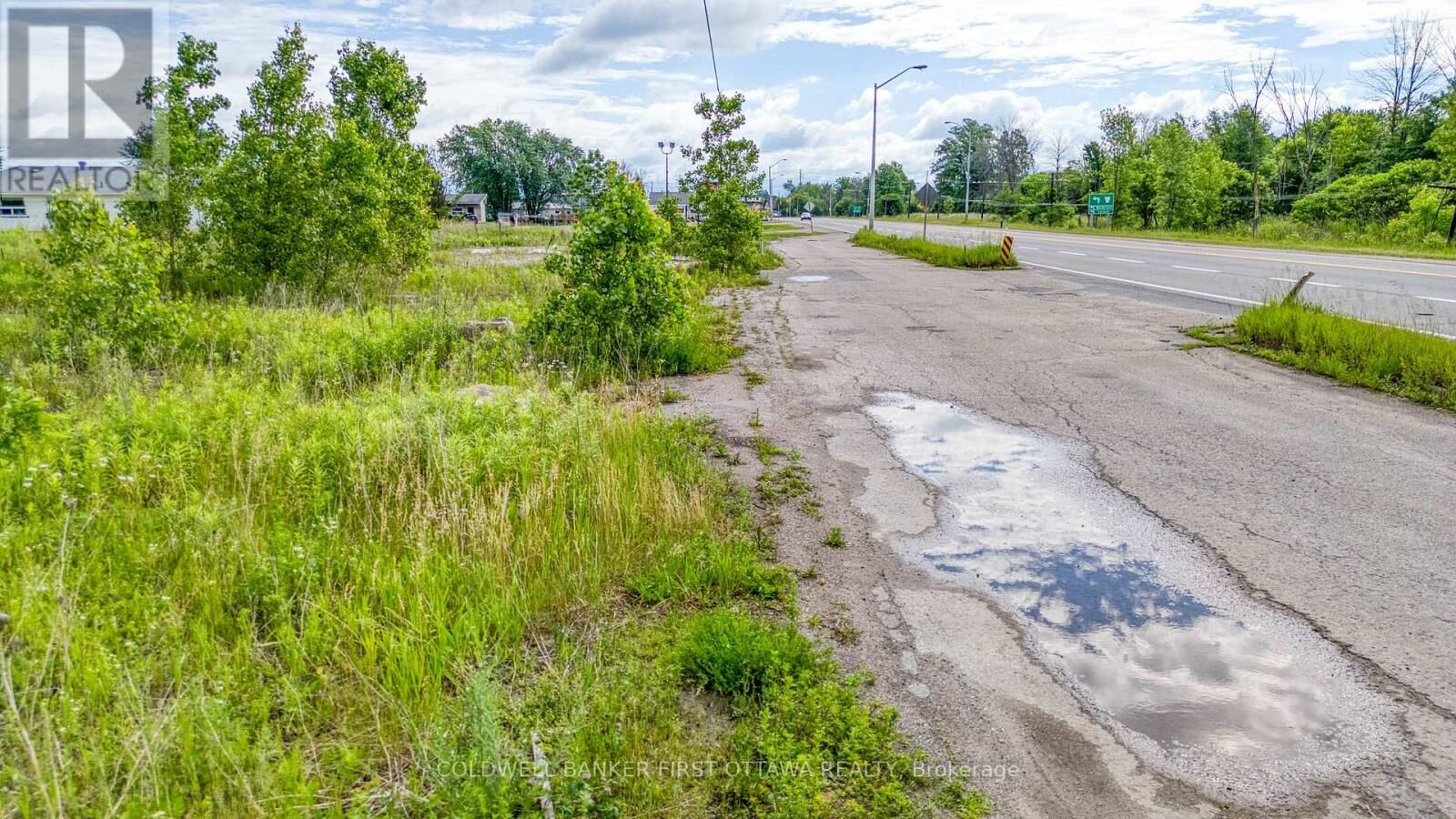 Property Photo:  17562 Highway 7 Highway  ON K7H 3C6 