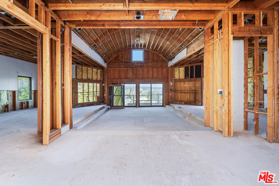 Property Photo:  3622 Lowry Rd  CA 90027 