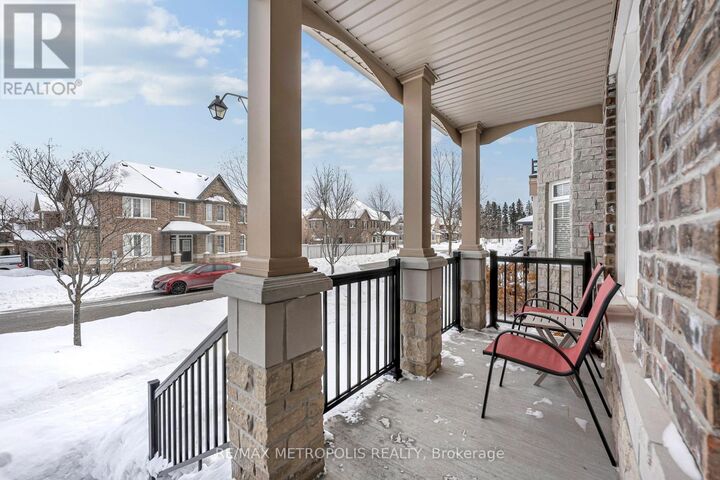 Property Photo: 22 Bignell Crescent ON L1Z 0P6