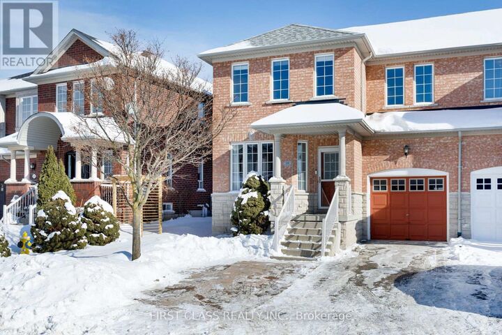 Property Photo: 39 Dylan Street ON L4H 2X6