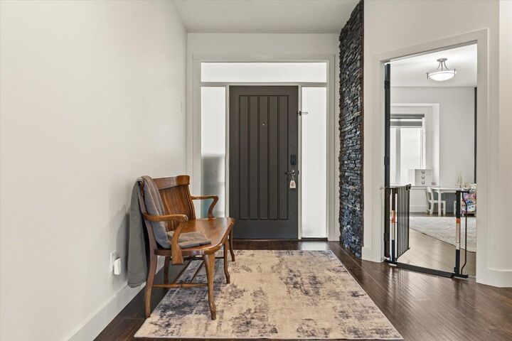 Photo de la propriété:  50354 Adelaide Place 1  BC V4Z 0A1 