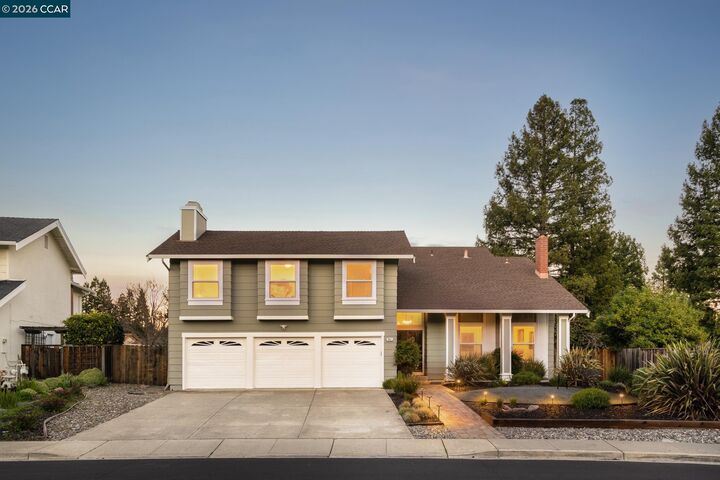 Property Photo:  633 Lomond Cir  CA 94583 