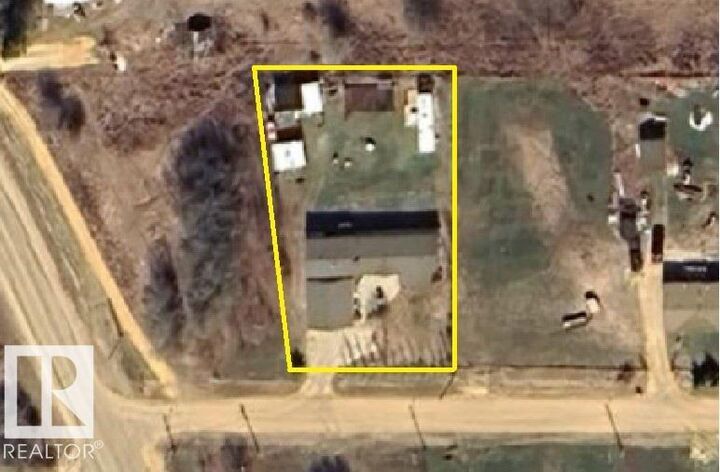 Property Photo: 2971 Townsite Crescent AB T0G 0K0