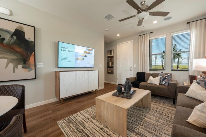 Property Photo:  580 Ophelia Avenue  CA 93636 