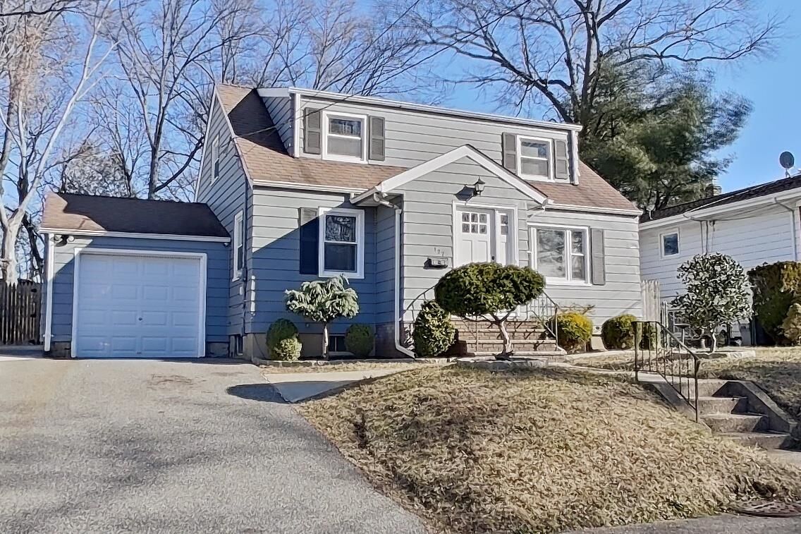 Property Photo:  127 Iozia Terrace  NJ 07407 