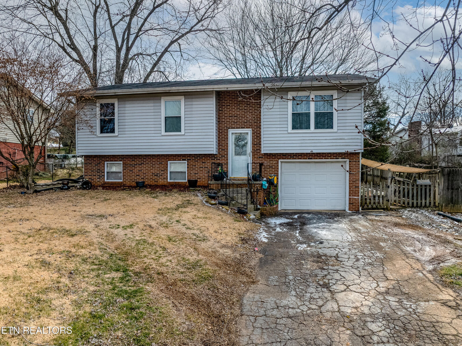 Property Photo:  2010 Swarthmore Lane  TN 37804 