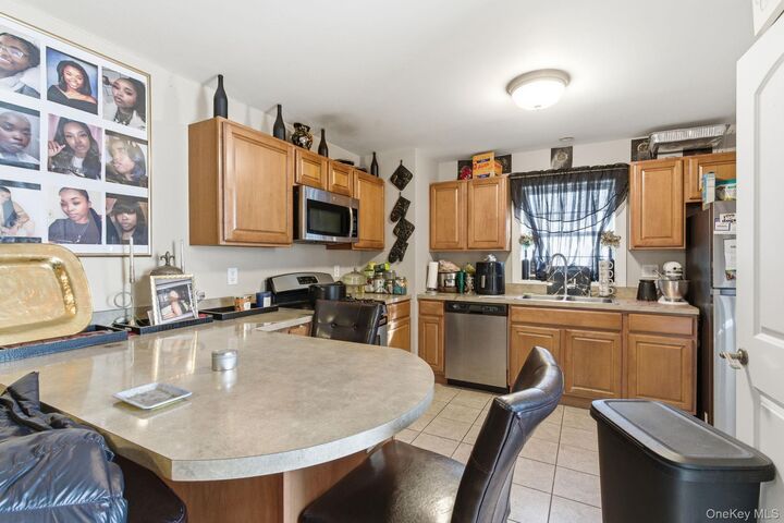 Property Photo:  64 Wenliss Terrace  NY 12590 