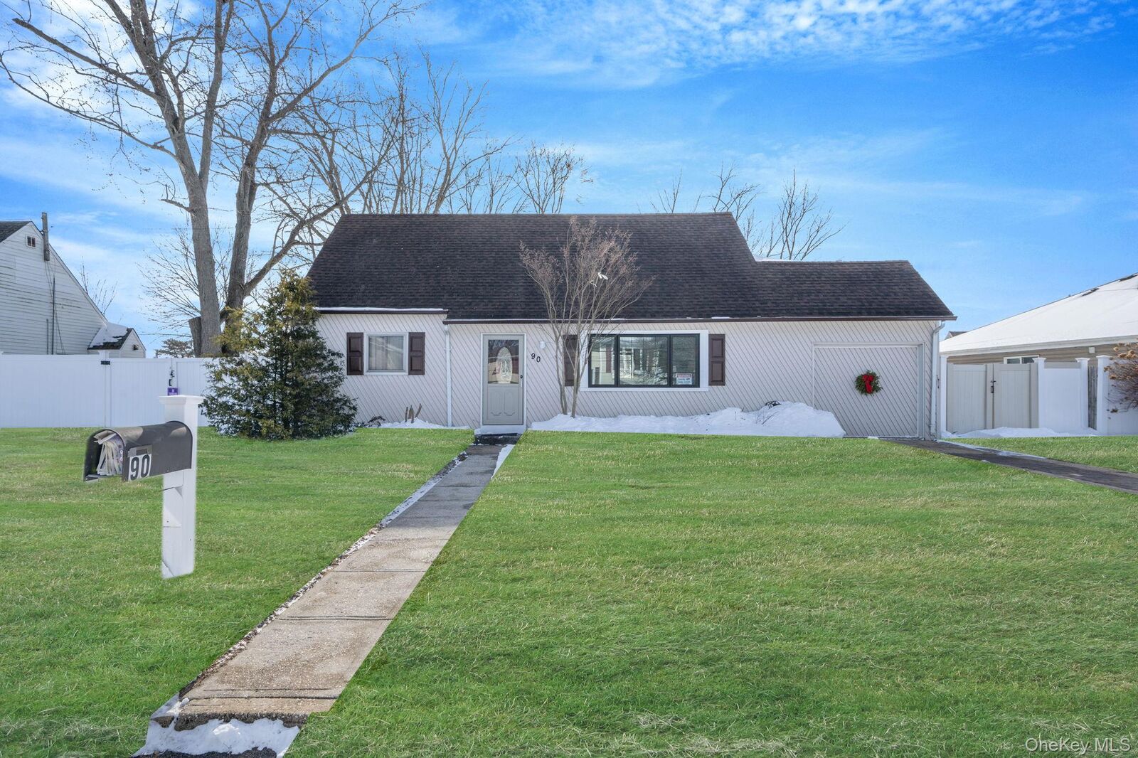 Property Photo:  90 Winchester Drive  NY 11757 