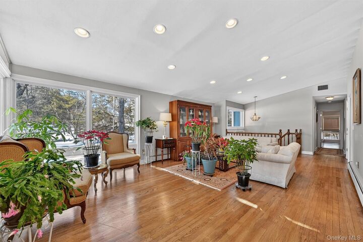 Property Photo:  170 Germonds Road  NY 10994 