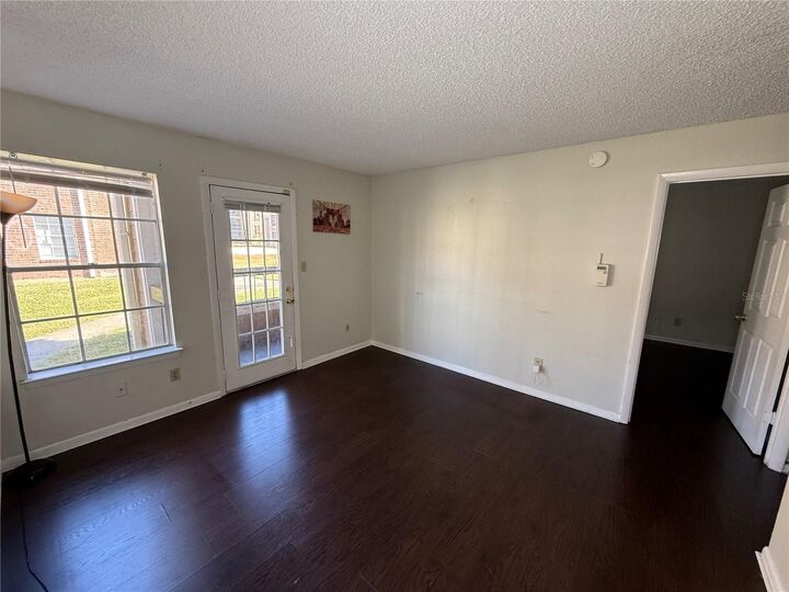 Property Photo:  5500 Devonbriar Way 104  FL 32822 
