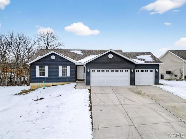 Property Photo:  165 Colton Jesse Drive  MO 63389 