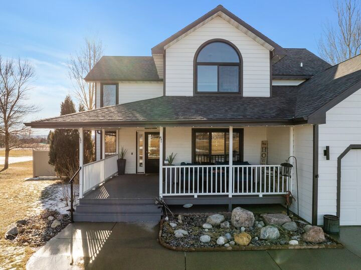 Property Photo:  1915 NW 19th Ave  ND 58703 