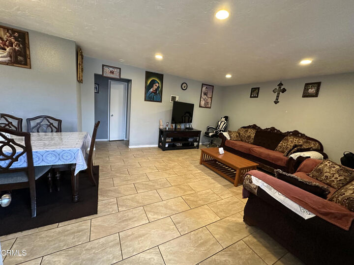 Property Photo:  2643 Anchor Avenue  CA 93041 