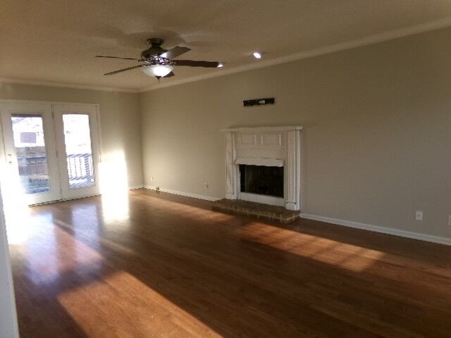 Property Photo:  1065 Biltmore Pl  TN 37042 