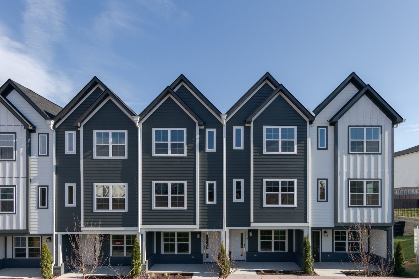 Property Photo:  700 N Dupont Ave 210  TN 37115 