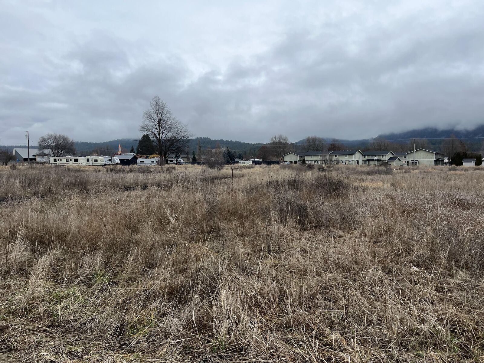Property Photo: 403 1/2 S Park St WA 99109