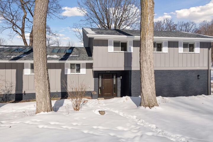 Property Photo:  17100 Hampton Court  MN 55345 