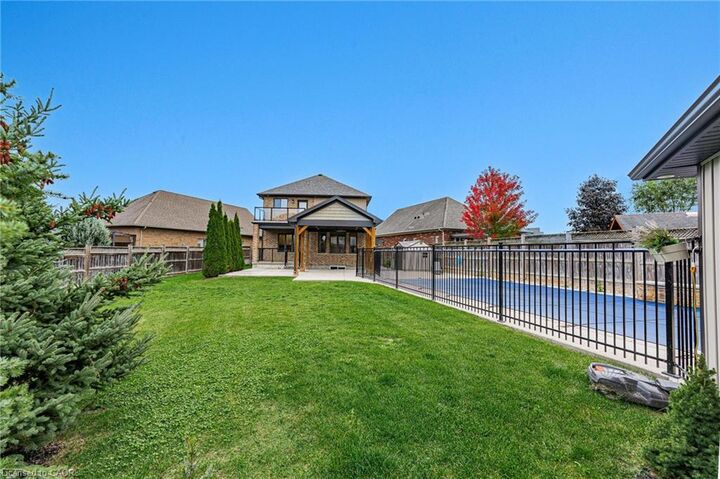 Property Photo: 261 Watervale Crescent ON N2A 0G7