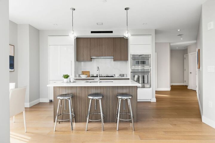 Property Photo:  100 Shawmut Ave 807  MA 02118 