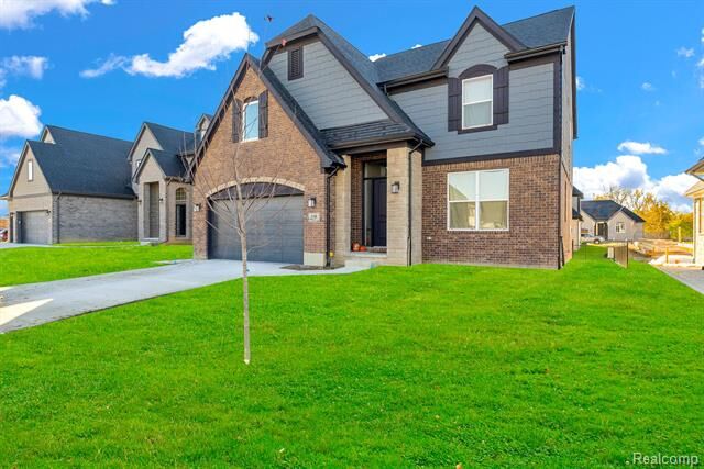 Property Photo:  4075 Blossom Drive  MI 48314 