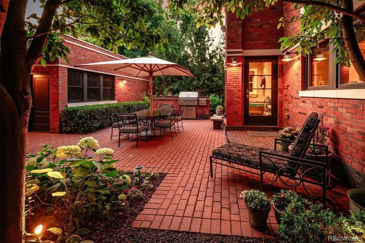 Property Photo:  551 S High Street  CO 80209 