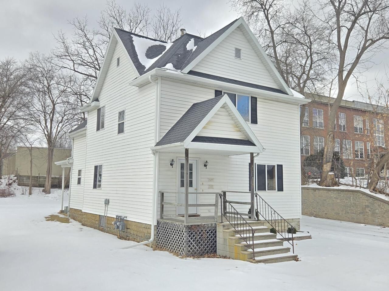 Property Photo:  522 Metomen Street  WI 54971 