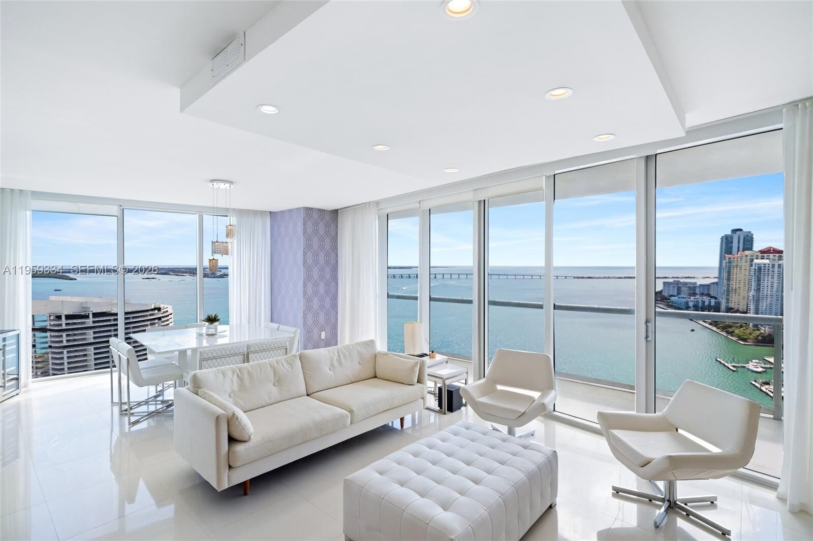 Property Photo:  495 Brickell Ave 3301  FL 33131 