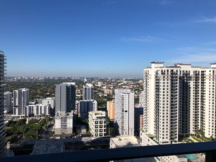 Property Photo:  1000 Brickell Plaza 3306  FL 33131 