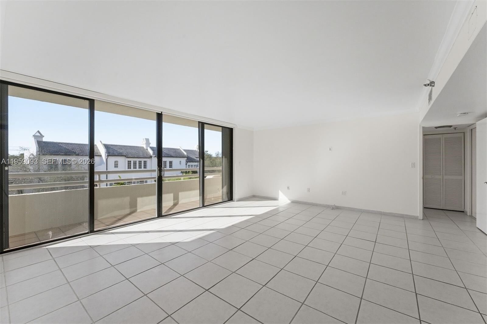 Property Photo:  441 Valencia Ave 302  FL 33134 