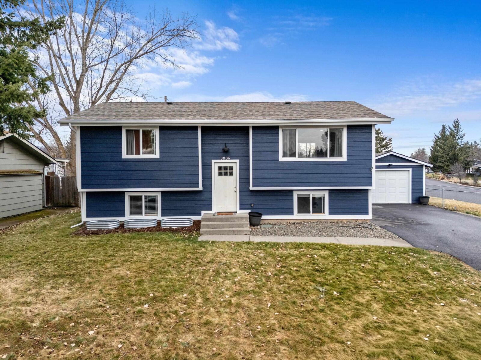 Property Photo:  3006 S Morrow Rd  WA 99216 