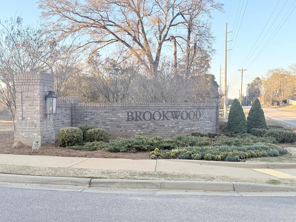 Property Photo:  223 Windemere  AL 36303 