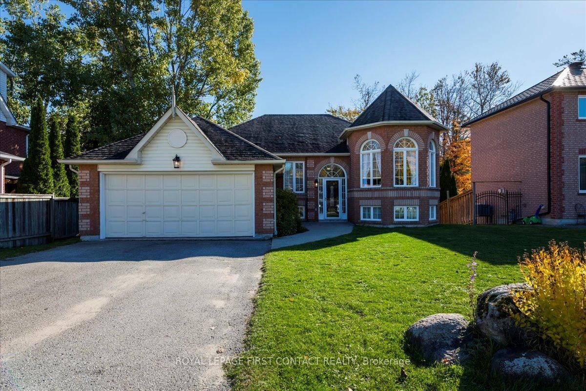 Property Photo: 701 Happy Vale Drive ON L9S 2E6