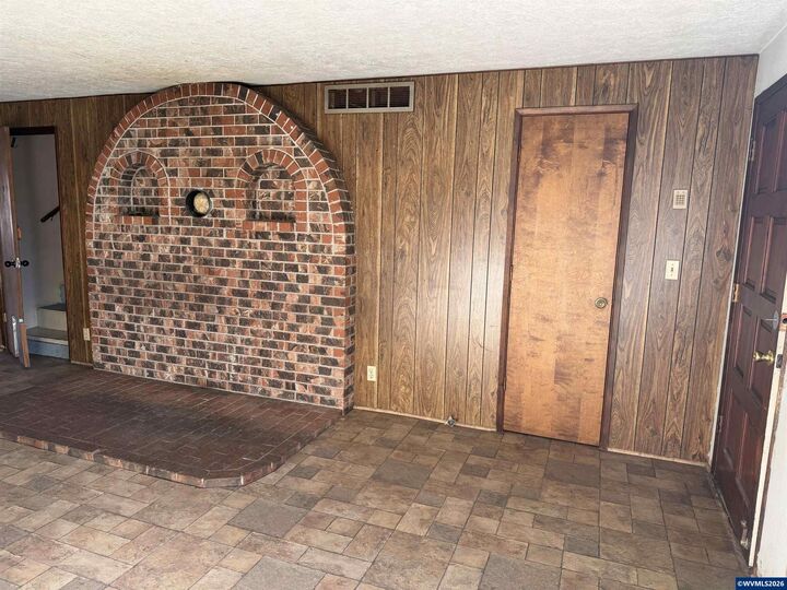 Property Photo:  4915 Liberal Av NE  OR 97305 