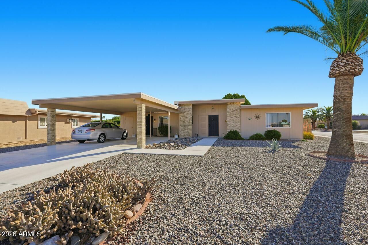 Property Photo:  18401 N 108th Drive  AZ 85373 
